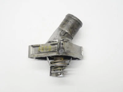 Conjunto de carcaça de termostato 2006-2008 Nissan 350Z Z33 VQ35HR fabricante de equipamento original - Imagem 1 de 4