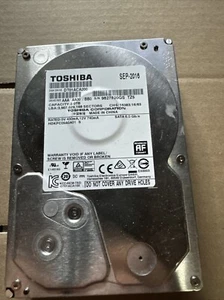 Toshiba 3.5" DT01ACA200 2TB SATA HDD HDKPC09A0A01 S Hard Disk Drive - Picture 1 of 1