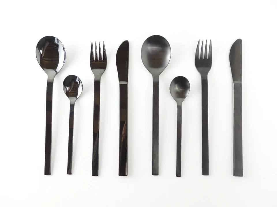 2 x je 4-teiliges Besteck mono-a Edition 50  Titan poliert + Titan matt   TOP - Bild 1 von 4