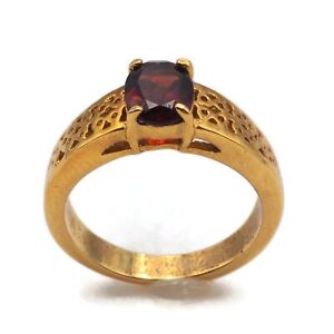 Gold Tone Openwork Cutout Band Oval Red Stone Fashion Ring Size 8.25
