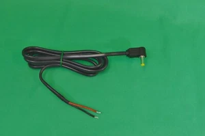 Yaesu FT817 / FT818 power lead with right-angled plug (LD408) - Picture 1 of 4