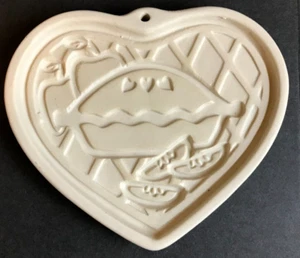 WELCOME HOME HEART 1998 EE. UU. Molde de galletas de chef mimado pastel de manzana Heritage Cottage - Imagen 1 de 3