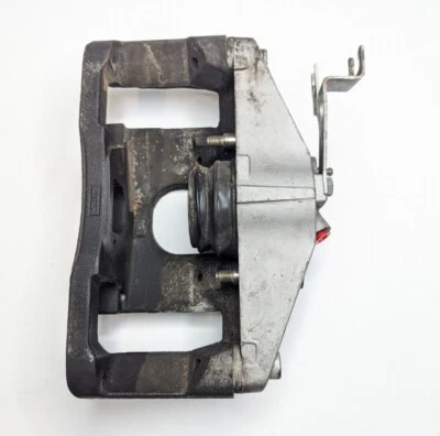 2001-2005 AUDI ALLROAD A6 - Pinça de freio dianteira direita 4B0615124A 320MM - Imagem 1 de 3