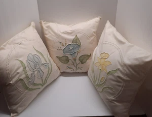 Pillows Candlewick Floral Set of 3 16" X 16" NWOT - Picture 1 of 4