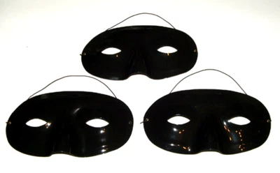 Pack of 3 BLACK Costume Masks Lightweight Plastic w elastic band new - Image 1 of 2
