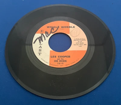 LES COOPER AND THE SOUL ROCKERS  45 RPM  Wiggle Wobble/Dig Yourself Tested VG+tc - Image 1 of 4