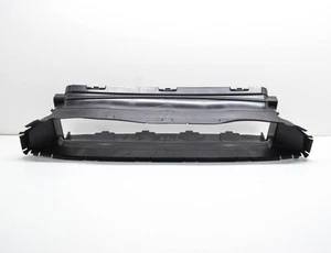 VOLVO V40 Hatchback Front Lower Radiator Air Guide 31323114 NEW GENUINE - Picture 1 of 7