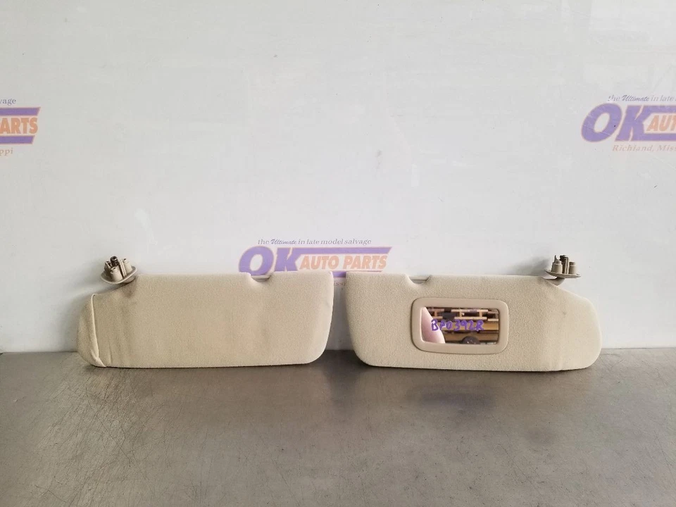 05 2005 GMC SIERRA 2500 LT JUEGO PARASOL BEIGE Foto 1 de 4