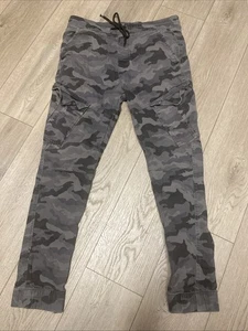 Black Gray Camo Pants Sz M  32x27 Deep Slant & Thigh Pockets Cuffed Ankle - Picture 1 of 6