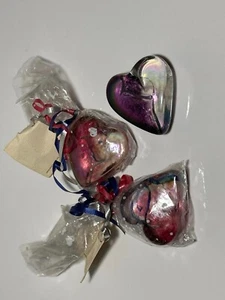 Set of 3 Signed Robert Held Art Glass Heart Shaped Paperweights - Picture 1 of 10
