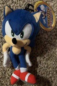 Sonic The Hedgehog Collector Plush Toy Clip-On 8 Inches Tall Coin Purse RD DESC! - Picture 1 of 3