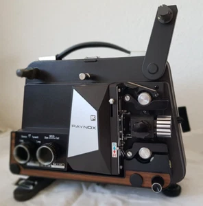 RAYNOX 707 TC N8/S8 Projektor ++perfekter Zustand++ im Original-Karton - Bild 1 von 19