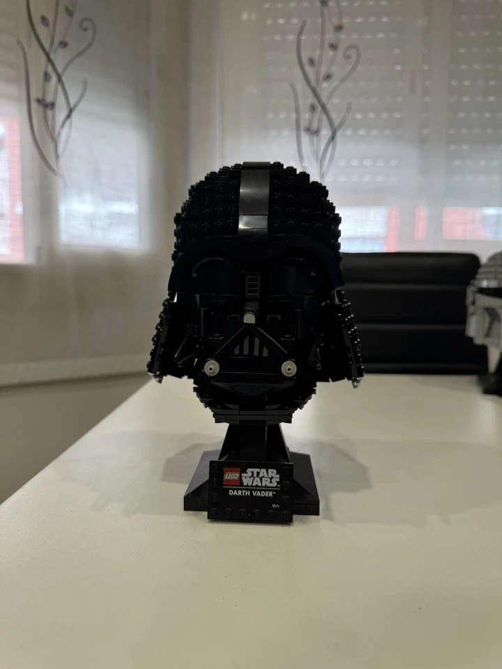 LEGO Star Wars: Casco de Darth Vader (75304) - Imagen 1 de 1