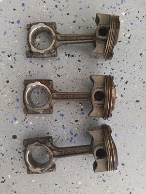 Honda CBR954RR 2003 CBR 954 RR pistones con bielas Foto 1 de 4