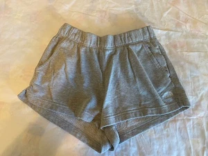 Women’s The North Face Short Sweat Shorts Size Medium Elastic Waist Drawstring - Picture 1 of 6