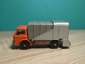 Vintage 1966 Matchbox Series No 7 Refuse Truck By Lesney Made in England