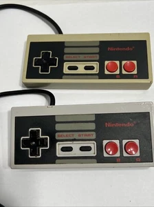 Lot 2 Controllers NES-004 Original Nintendo NES Vintage Console OEM- UNTESTED - Picture 1 of 1