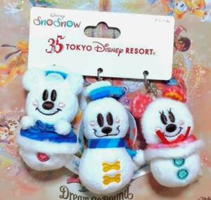 Dije Disneyland Mickey, Minnie Mouse y Pluto Snowan Parques Disney Tokio Japón - Imagen 1 de 5