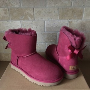 Las mejores ofertas en UGG Australia rojo bajo (1-1.9 pulgadas) altura del tacón  botas para mujeres | eBay