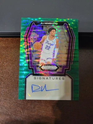 Selecciones de draft Panini Prizm 2024-25 RJ Nembhard Pulsar verde automático/25 #S-RJM RC Foto 1 de 2