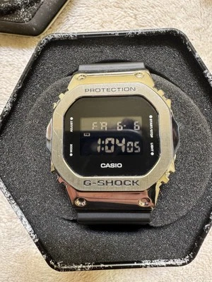 CASIO G-Shock GM-5600U-1ER - Immagine 1 di 4