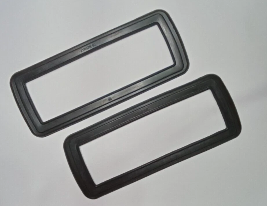 JUEGO DE SELLOS DE LENTE INTERMITENTE DELANTERO (PAR) VOLKSWAGEN T2 TRANSPORTER BUS 1968-1972 Foto 1 de 2