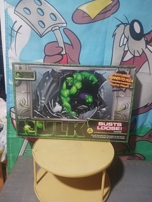 2003 Hulk Busts Loose Game Brand NEW Sealed - Image 1 of 4