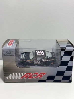 Kevin Harvick #29 Budweiser 2011 tributo militar 1/64 NASCAR acción diecast Foto 1 de 3