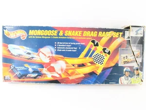 Hot Wheels 25th Anniversary Mongoose And Snake Drag Race Set 11644 - Picture 1 of 6