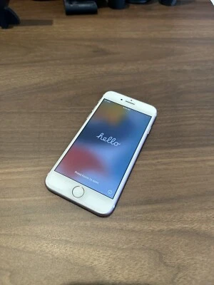 Apple iPhone 7 128GB Rose Gold UNLOCKED - Image 1 of 3