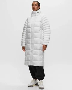 Women's Nike Size SMALL Swoosh Puffer Jacket Primaloft RRP £289.95 FB7670 100 - Picture 1 of 7