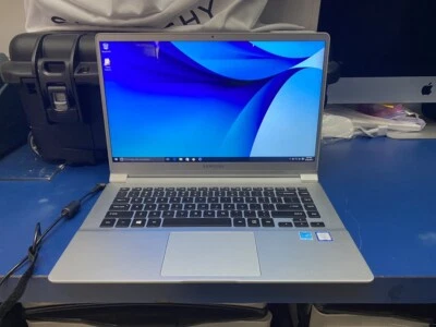 Samsung Notebook 9 15" Intel i7 6500U 8GB RAM 256GB SSD (EZ8007051) - Image 1 of 4