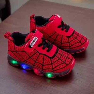 Cool Spider Net Low Top Sneakers with LED Light for Boys Kids Size 8 Toddler - Picture 1 of 8