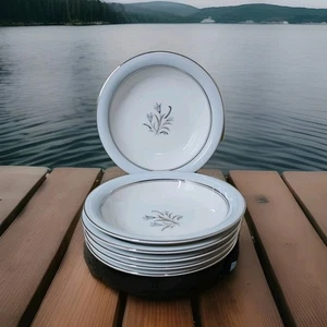 Noritake Bluebell 5558 Set di 6 ciotole per frutta 5-1/2" - Foto 1 di 8