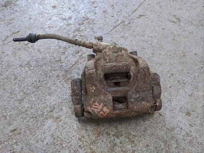 LAND ROVER FREELANDER 2007 RIGHT FRONT COMPLETE BRAKE CALIPER - Image 1 of 3