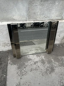 GRANDE SPECCHIO 70s VETRO FUMÈ E BIANCO SEI PUNTI LUCE ITALIAN DESIGN MIRROR - Foto 1 di 14