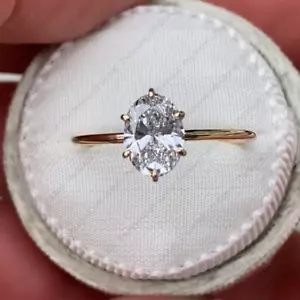 1,89 kt ovaler Moissanit 6 Krappen Solitär Verlobungsring 14 Karat Gelbgold vergoldet - Bild 1 von 14