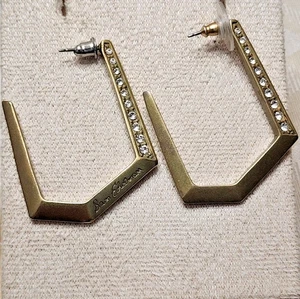 SAM EDELMAN Geometric Hoop Earrings with Crystals – Modern Gold-Tone Statement - Picture 1 of 8