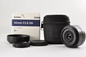 Lente Sigma 30 mm f/2,8 DN para montaje Micro Cuatro Tercios [Casi Como Nueva... - Imagen 1 de 12