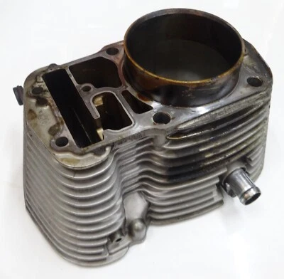 Honda VTX 1800 2002-2005 cilindro motor trasero jarra barril OEM 12120-MCH-010 Foto 1 de 4