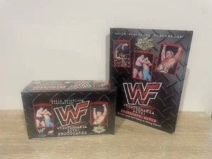 WWF Wrestling - Wrestlemania Live! Photocard Box + Album (Set) | Sealed - Foto 1 di 2