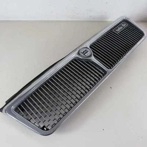 Griglia radiatore AG671300001 Lancia Thema Mk3 92-94 Turbo DS (35552 20U-4-A-4) - Picture 1 of 1
