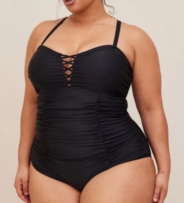 Traje de baño Torrid natación de una pieza celosía inalámbrica acanalada talla 5/28 negro NUEVO Foto 1 de 4