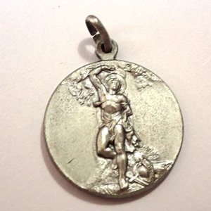 St Sebastian Medal Patron of Athletes &Soldiers Back Saints Peter & Paul Italy - Picture 1 of 3
