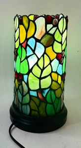 VTG Tiffany Style Accent Lamp Amora 10" Tall Stained Glass Leaves & Berries - Picture 1 of 3
