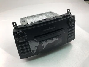 MERCEDES-BENZ C W203 Musik-Player ohne GPS A2038700589 2005 14926733 - Bild 1 von 4
