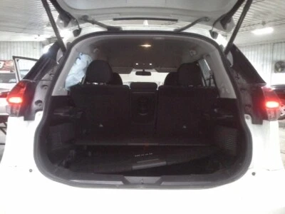 Used Speedometer Gauge fits: 2018 Nissan Rogue cluster 2.5L VIN 5 1st digit USA - Image 1 of 4