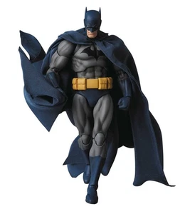 DC Comics Batman Hush Mafex Action Figure - Picture 1 of 2