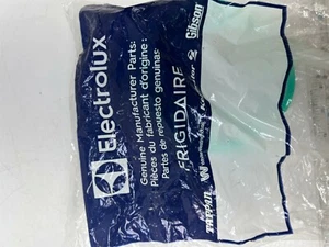 T24 Frigidaire Universal Montaje Superior Congelador Accesorio Máquina de Hielo Kit IM116000 NUEVO - Imagen 1 de 12