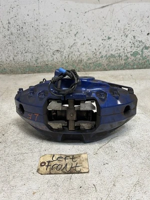 Pinza de freno delantera izquierda conductor BMW X3M 2024 OEM azul Brembo Foto 1 de 4